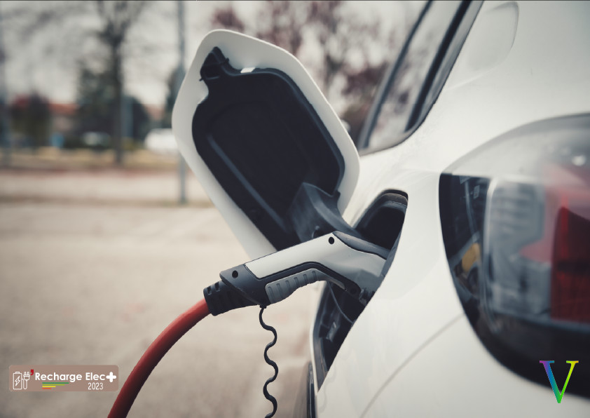 Installation de borne de recharge électrique à Nantes (44)